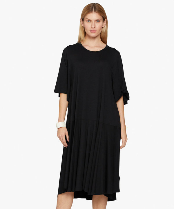 Kleid Nessana schwarz Viskose A-shape